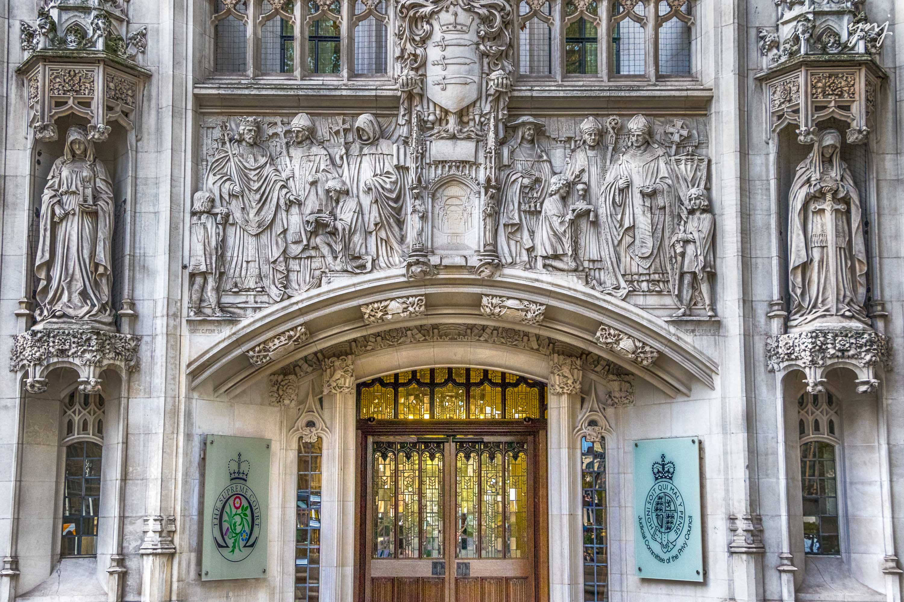 Court sends solicitors’ bill for assessment, finding that retention of settlement funds not a payment