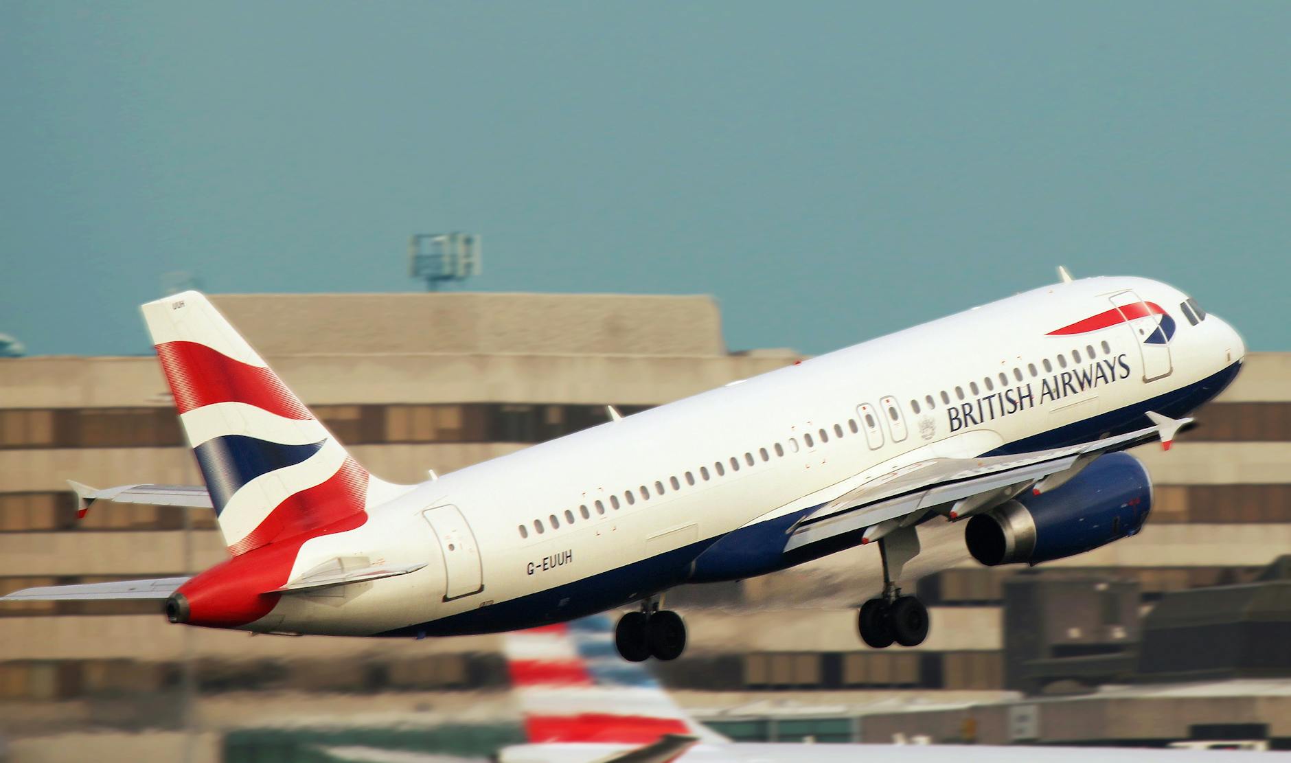 Supreme Court opines on retained EU law rights while rejecting airline’s extraordinary circumstances defence for cancelled flight